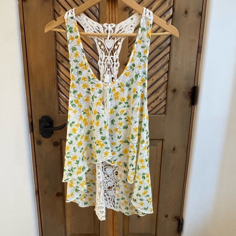 (L) Free People floral crochet lace flowy tank top